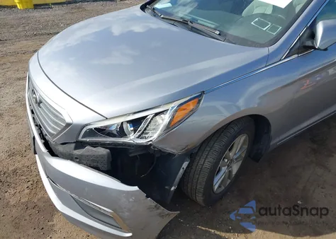 2015 Hyundai Sonata Se z USA, uszkodzony, nr VIN 5NPE24AF5FH158887